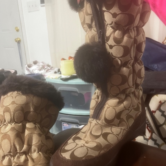 coach boots - Picture 5 of 5